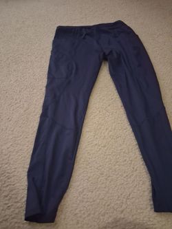 Blue leggings