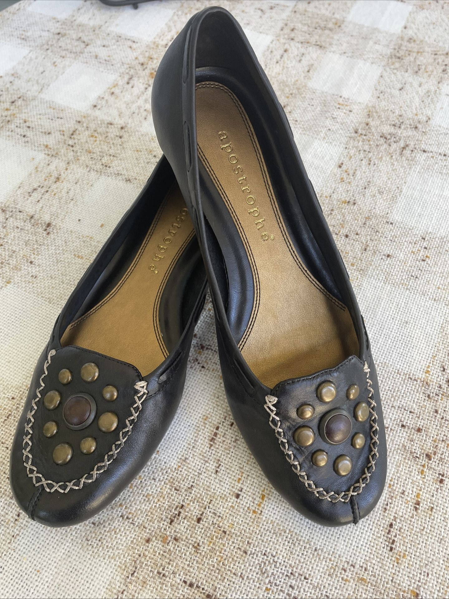 Apostrophe Loafers Size 7