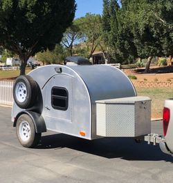 Tear drop trailer