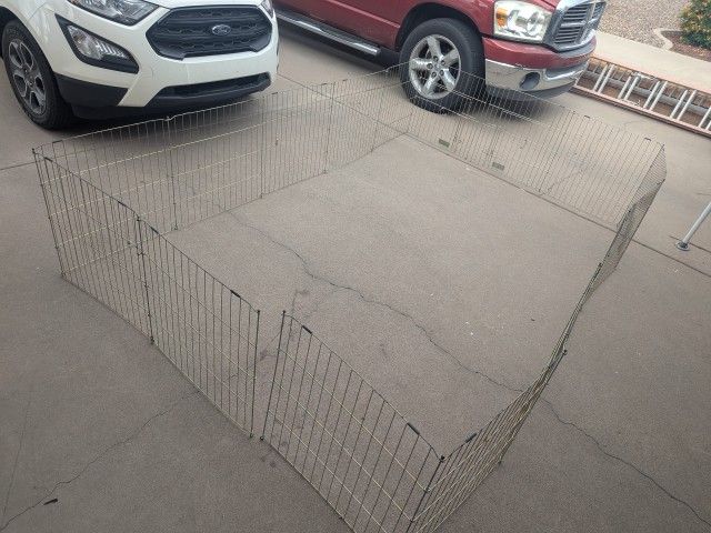 (2) 24" x 16' Pet Enclosures