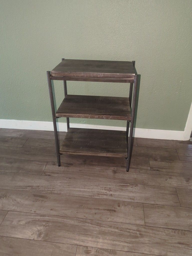 Nightstand/End Table