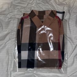 Men’s Burberry Britt Button Down Shirt (Medium)