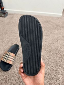 Burberry Vintage Check Slides