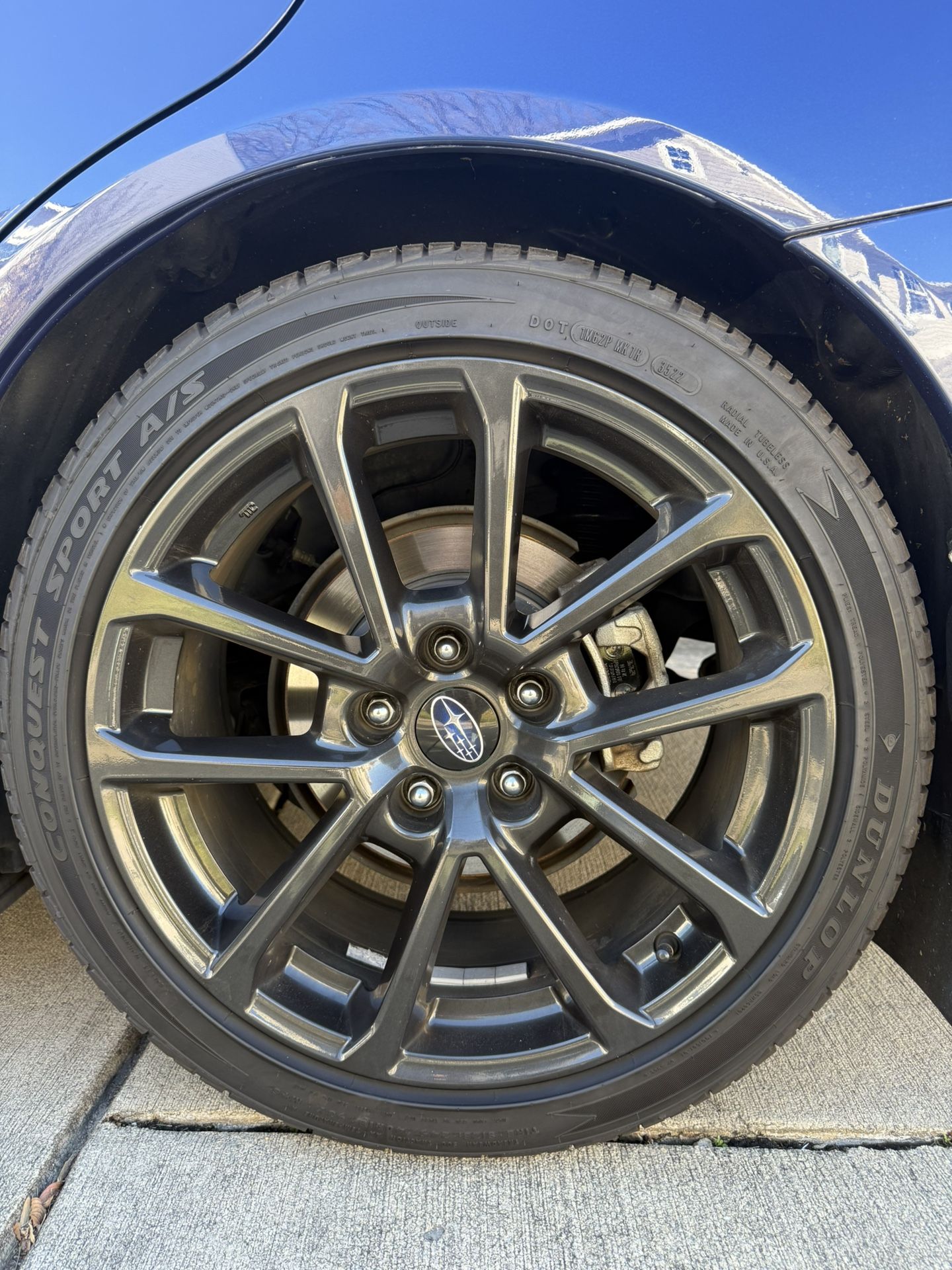 Dunlop Conquest Sport All Season Tires