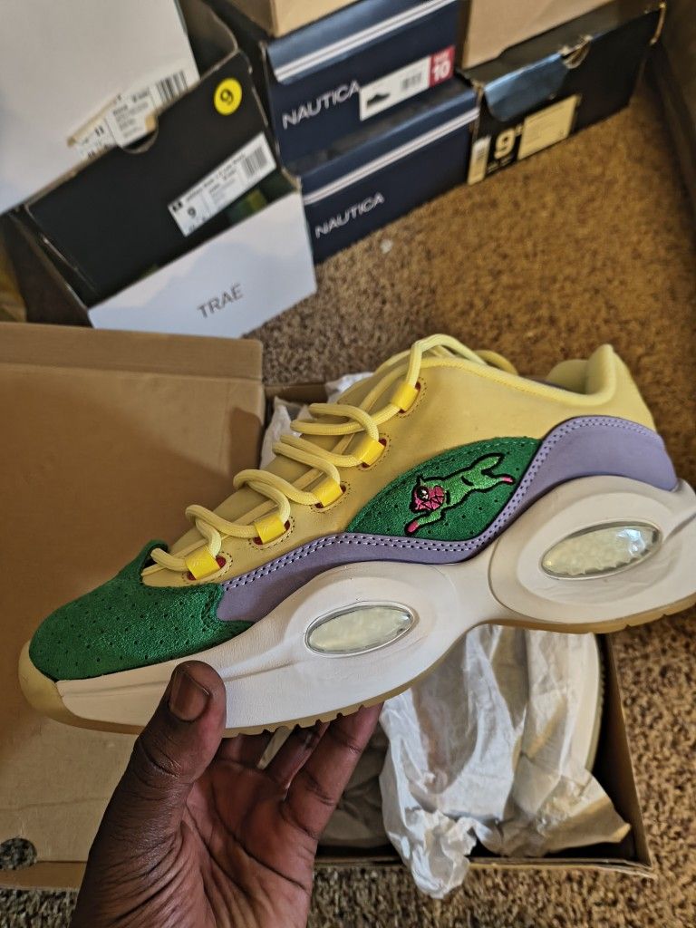 Reebok Question Low Iverson Ice Cream Size 10