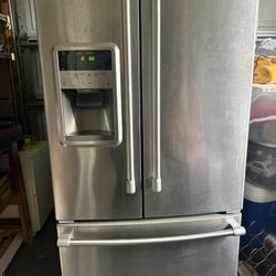 Stainless Steel French Door Refrigerator- Needs Repair