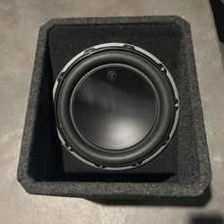 12” W6 JL Audio Subwoofer with XD700 JL Amp