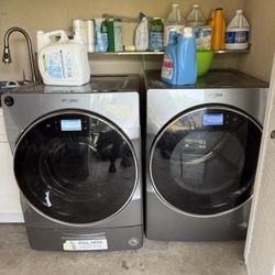 Whirlpool Washer And Dryer NEW!!! 