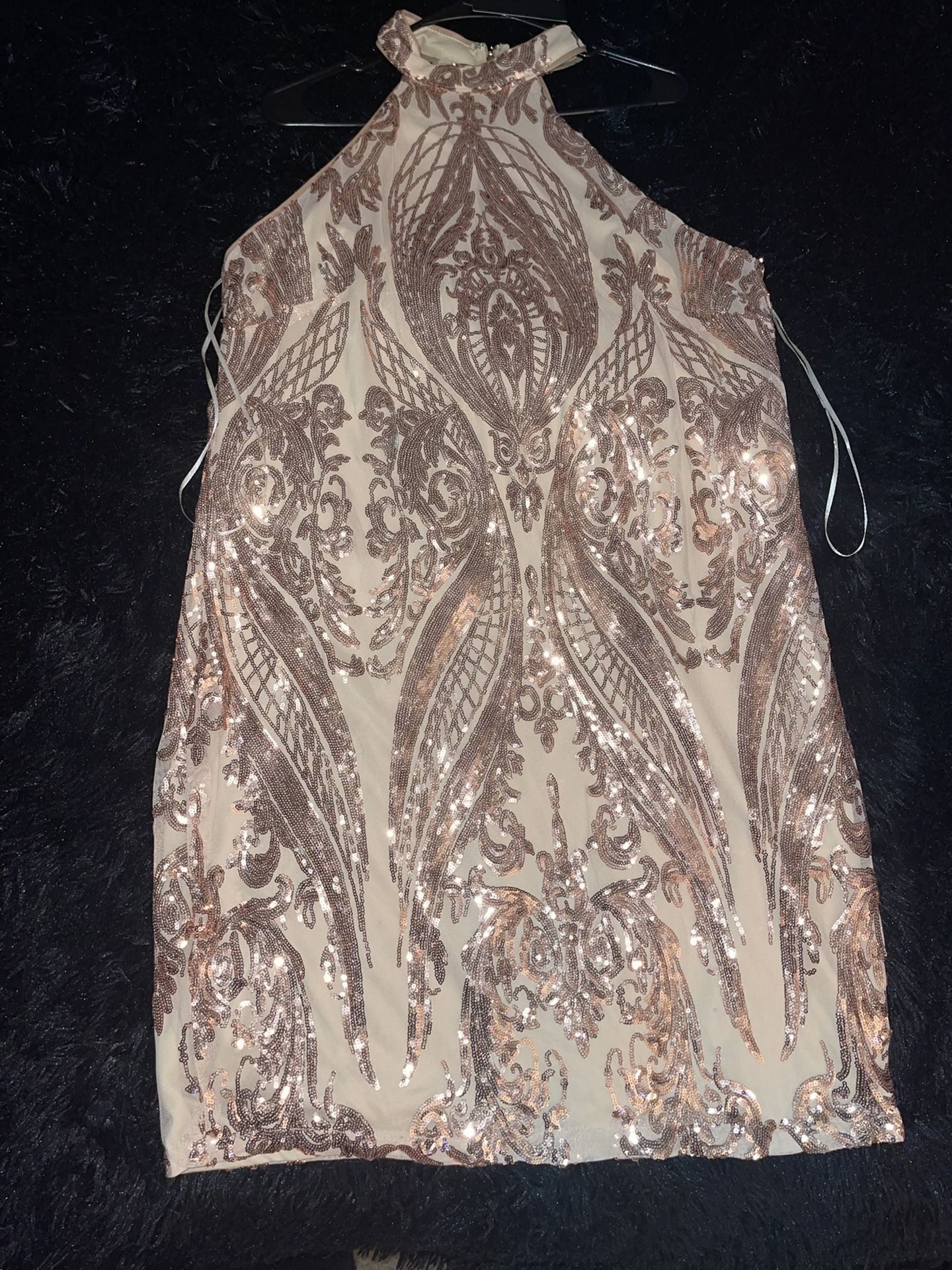 Sequin Mini Dress NEVER WORN TAG STILL ON 🏷