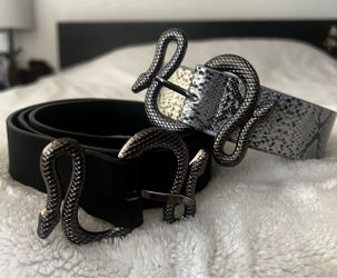 Snake buckle belts