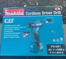 Makita Cordless Screwdriver Kit new