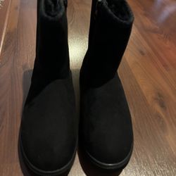 Girl’s Winter Boots