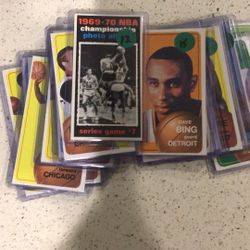 Vintage 1970-71 Topps Basketball Cards Lot Of (19) Sharp!