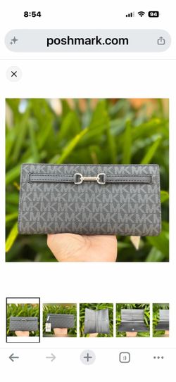 Michael Kors Jet set Carson large bifold wallet with snap