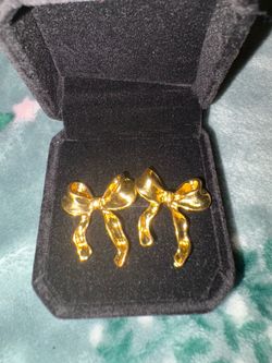 Bow earrings gold plated