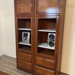 Cabinets Light And End Table