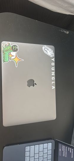 2019 Apple MacBook Pro for sale!!
