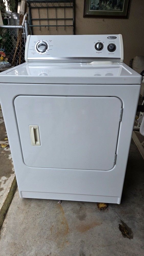 Whirlpool ELECTRIC Dryer.