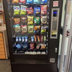 AP 7600 Vending Machine