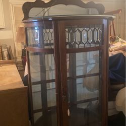 Display Hutch