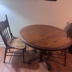 Round Wood Table and Chairs