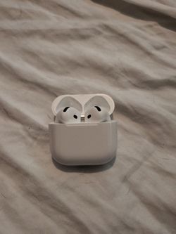 Apple Airpod 4 noise cancelling