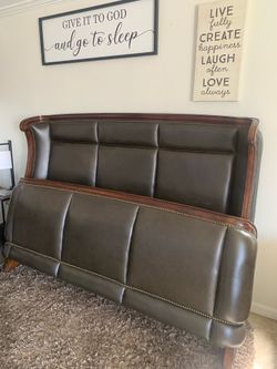 Beautiful Elegant Ashley Brand King Size Bed Frame