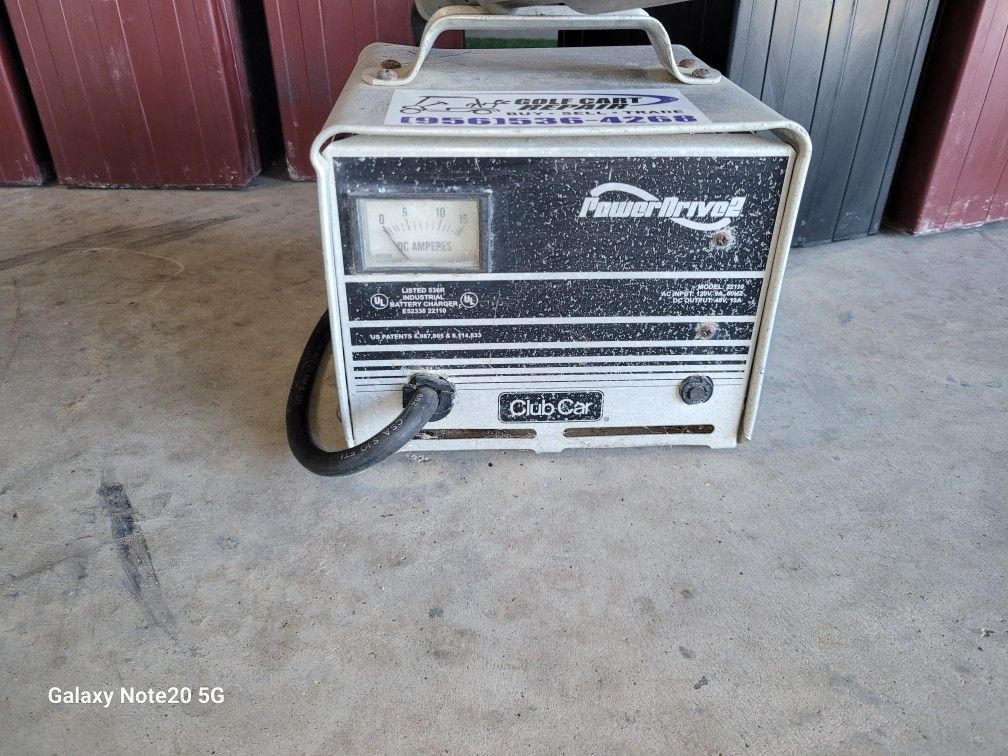 8 Volt DC Golf Cart Batteries With Charger