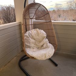 Super Sturdy Egg Chair