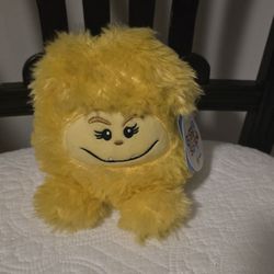Giggles Scape 6" Yellow Plush