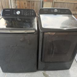 Extra Large Washer And Gas Dryer 