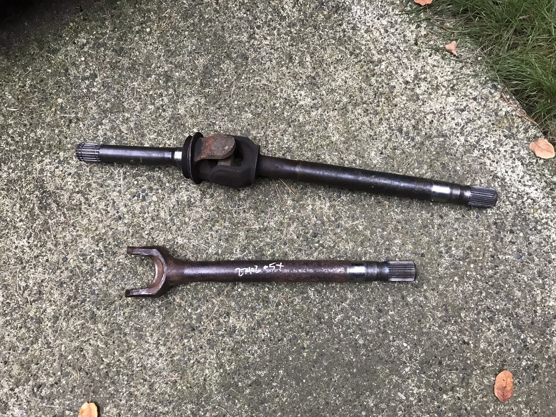 Dana Spicer Passenger Side Front Axles 1981-1993 Dodge Ramcharger Parts