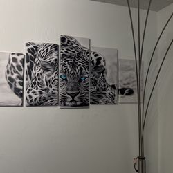Canvas wall portraits/Murals