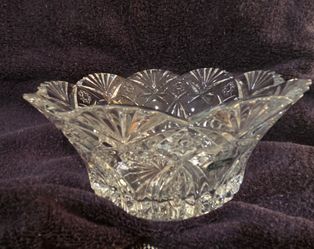 J.G. Durand 24% lead crystal bowl