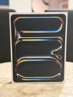 Brand New Factory Sealed IPad Pro M5 newest model