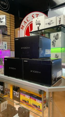 FujiFilm X100VI   Silver