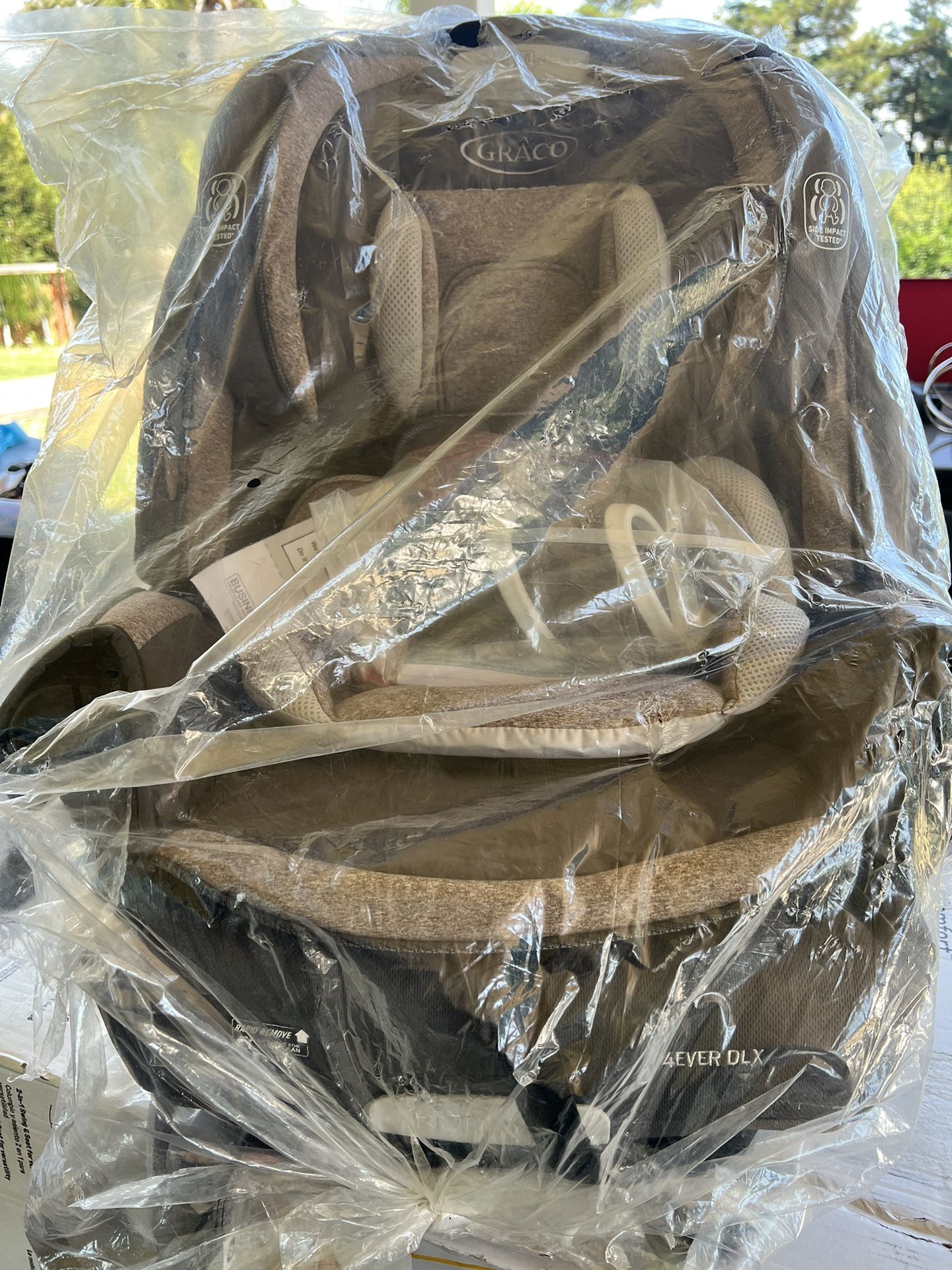 Graco New 4Ever 4-in-1 Car Seat 