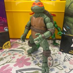 Playmates Toys Teenage Mutant Ninja Turtles Classic Collection Michelangelo, 7in