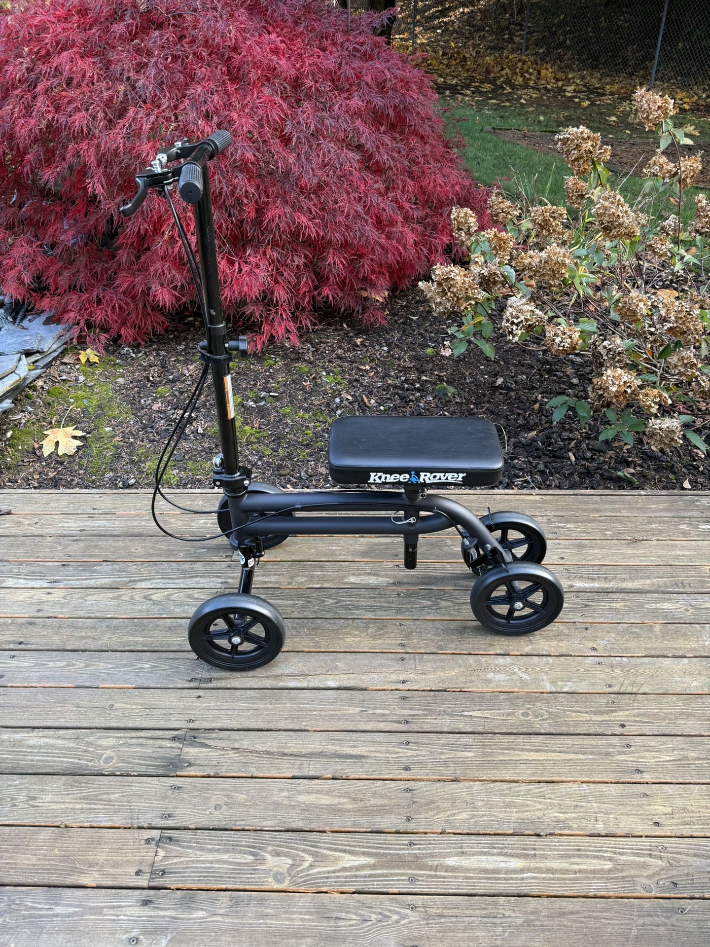 KNEEROVER Knee Scooter
