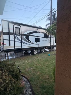 2014 Keystone Passport Ultra Lite Travel Grand Touring Edition