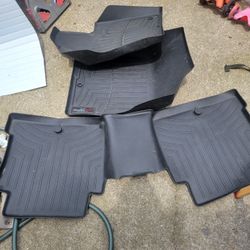 Front and rear weathertech floor mats for 2017 Hyundai Tucson 