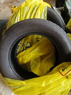 245/60R18 tires set of 4