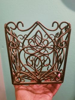 Dark Brown Iron plant holder...Great condition!