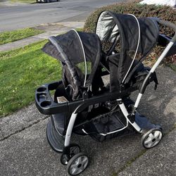 Double seat stroller