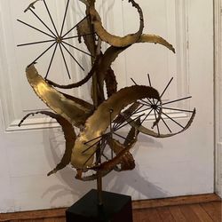 Vintage Mid Century Modern Brutalist  Sculptural Lamp