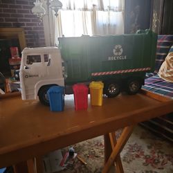 Kids Garbage Truck 