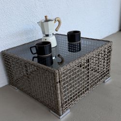 Earthy Home Style Outdoor Indoor Rattan Coffee table With Glass Top