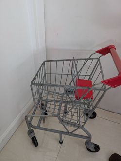 Melissa and Doug Shopping Cart