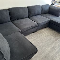 Good Pre-owned 6 Large Seater Fabric Sectional Sofa