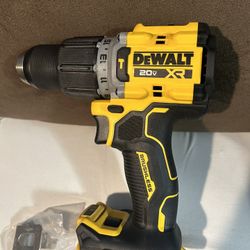 Dcd805  Dewalt 1/2. Hammer Drill  20V